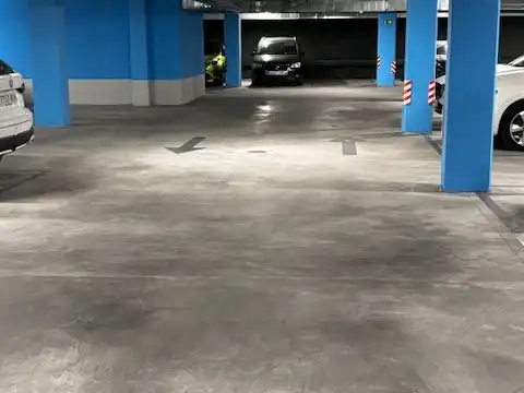Parkplatz von Wohnung zur Miete in Centro