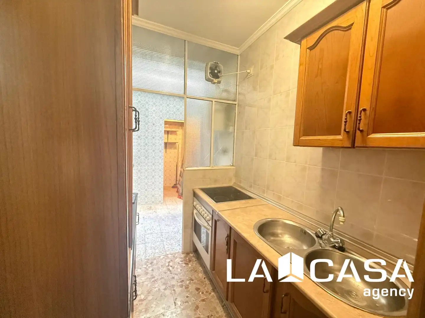 Kitchen of Flat for sale in Dos Hermanas