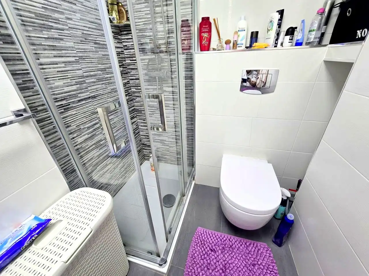 Badezimmer von Wohnungen zum Verkauf in Gandia mit Klimaanlage, Terrasse und Möbliert