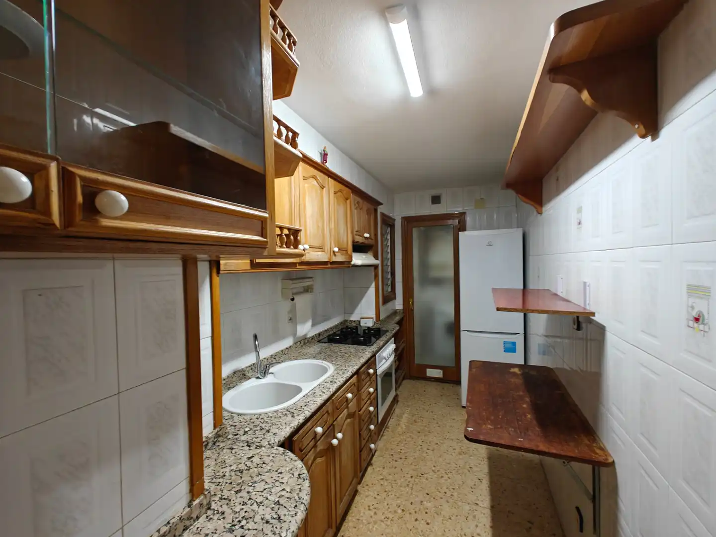 Cocina de Piso en venta en Sant Boi de Llobregat con Calefacción, Amueblado y Horno