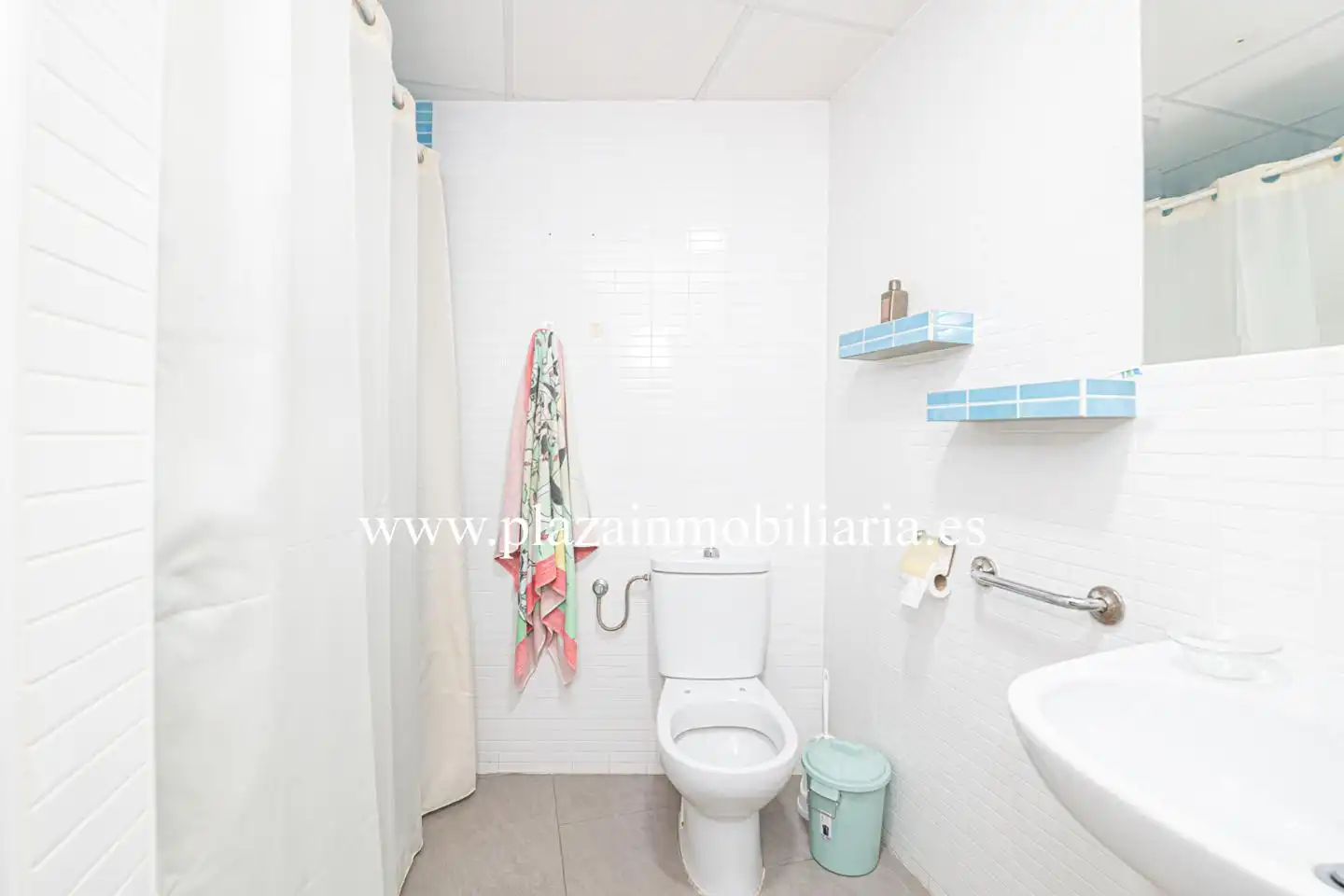 Baño de Casa o chalet en venta en Lucena con Terraza, Trastero y Balcón