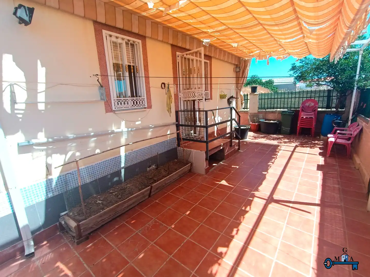Terrassa de Casa adosada en venda en El Viso de San Juan amb Jardí privat, Terrassa i Traster
