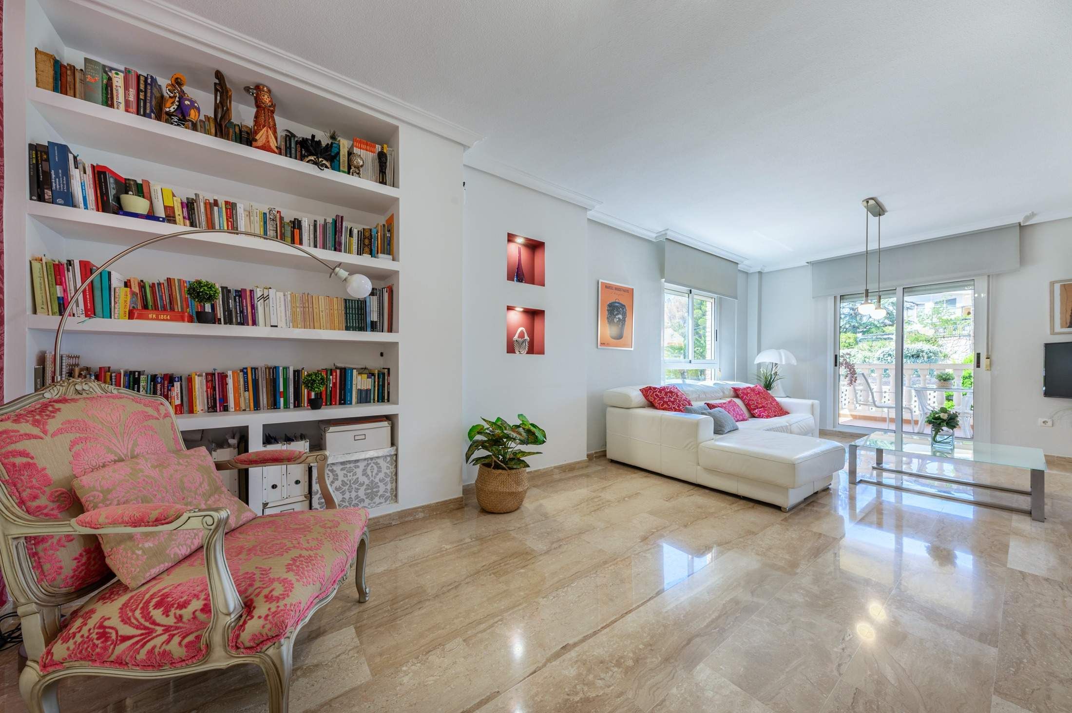 Living room of House or chalet for sale in Petrer  with Air Conditioner, Heating and Private garden
