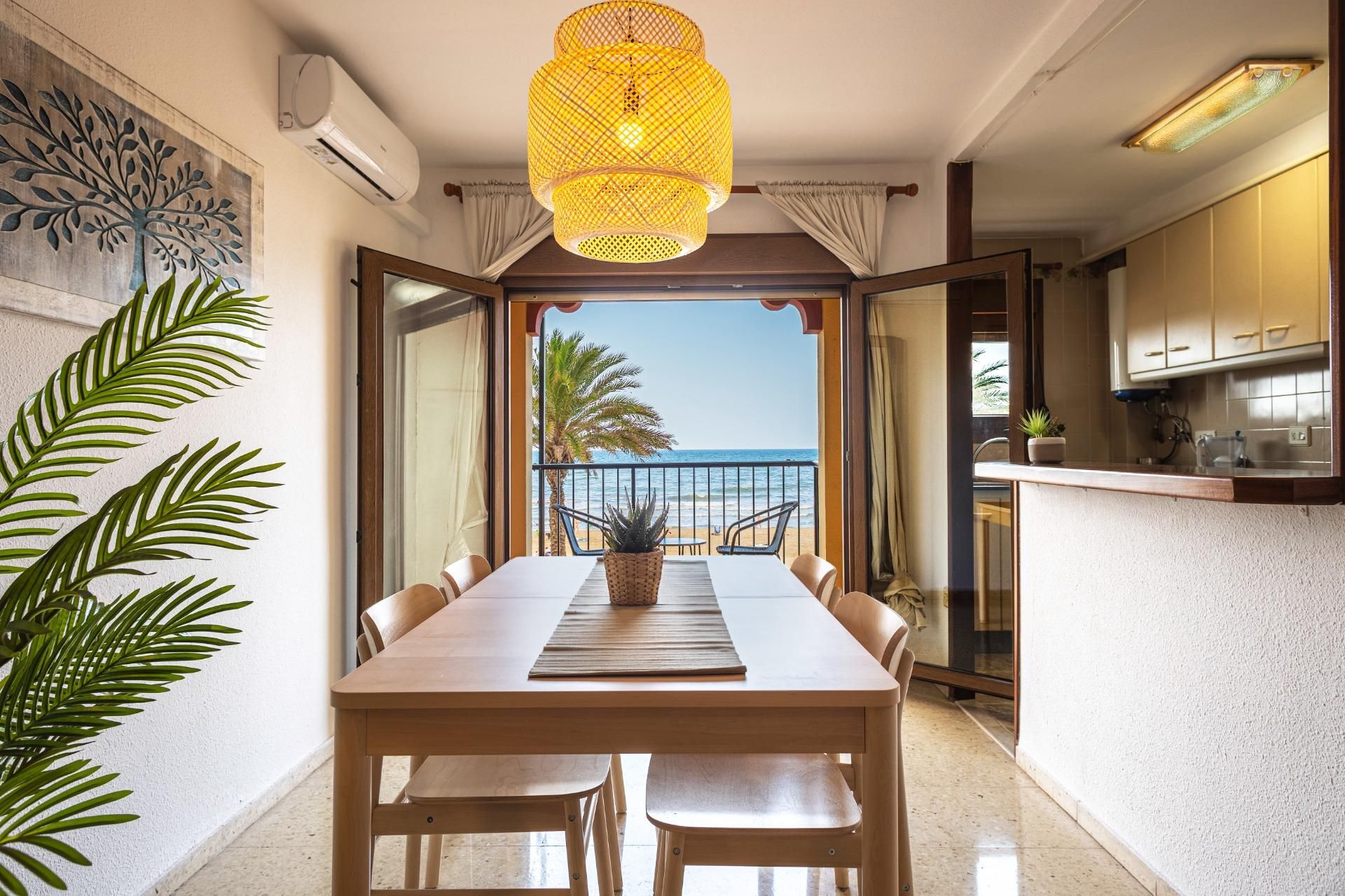Comedor de Apartamento de alquiler en Alboraya con Aire acondicionado, Calefacción y Terraza