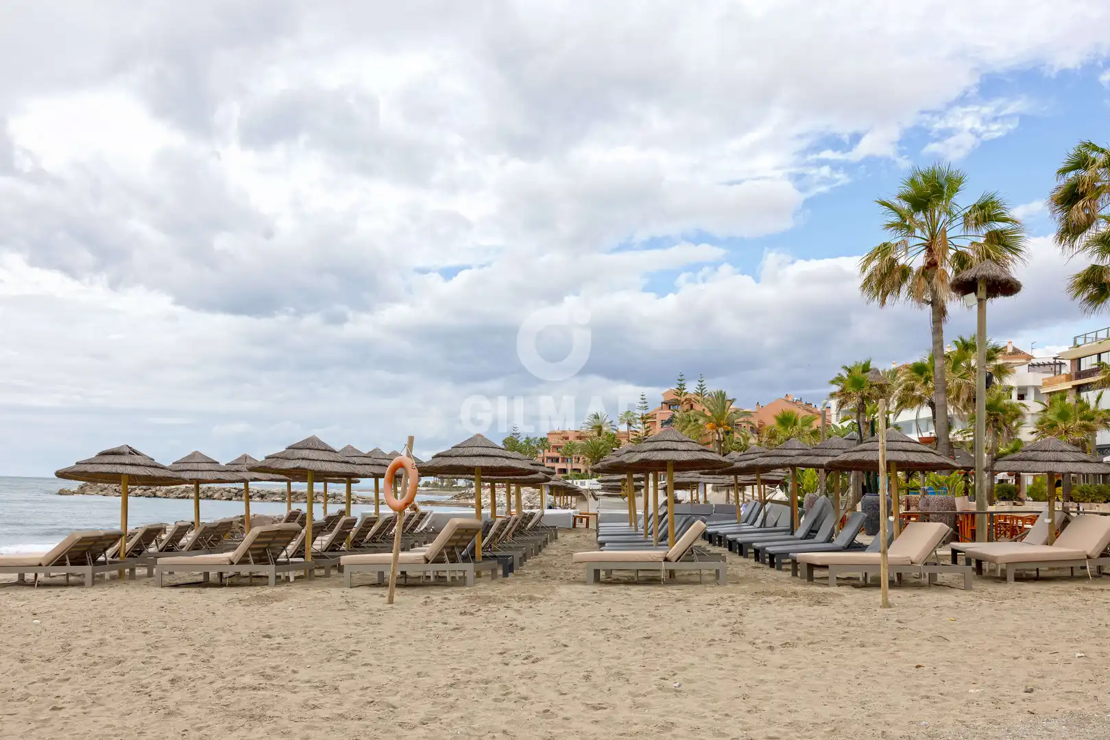 Vista exterior de Apartamento en venta en Marbella con Calefacción, Jardín privado y Trastero