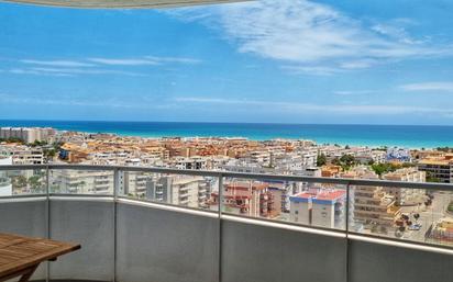 Exterior view of Flat for sale in Canet d'En Berenguer  with Air Conditioner, Terrace and Balcony