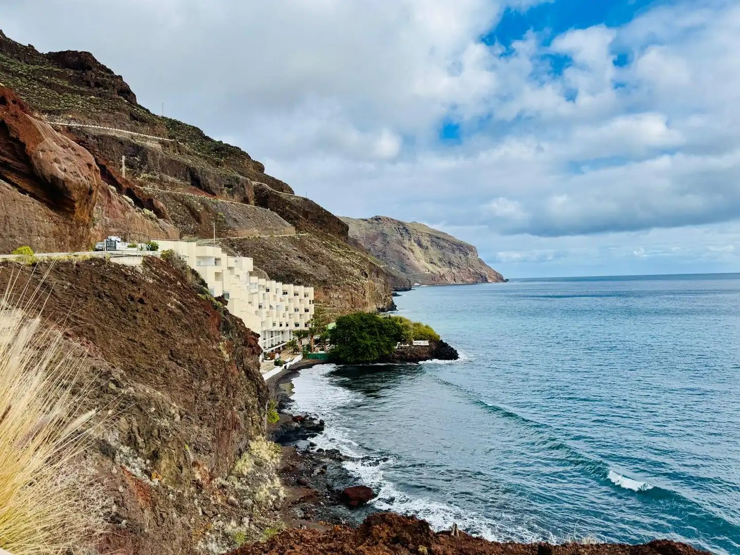 Exterior view of Apartments for rent in  Santa Cruz de Tenerife Capital  with Furnished, Oven and Washing machine