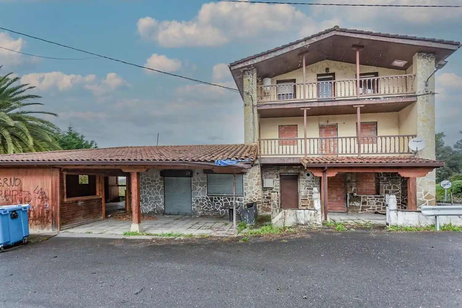 Chalet en venta en Barrio Las Torcachas 12