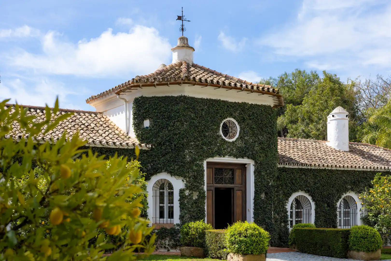 Casa adosada de lloguer a Urbanizacion Marbella Hill Club, Nagüeles Alto