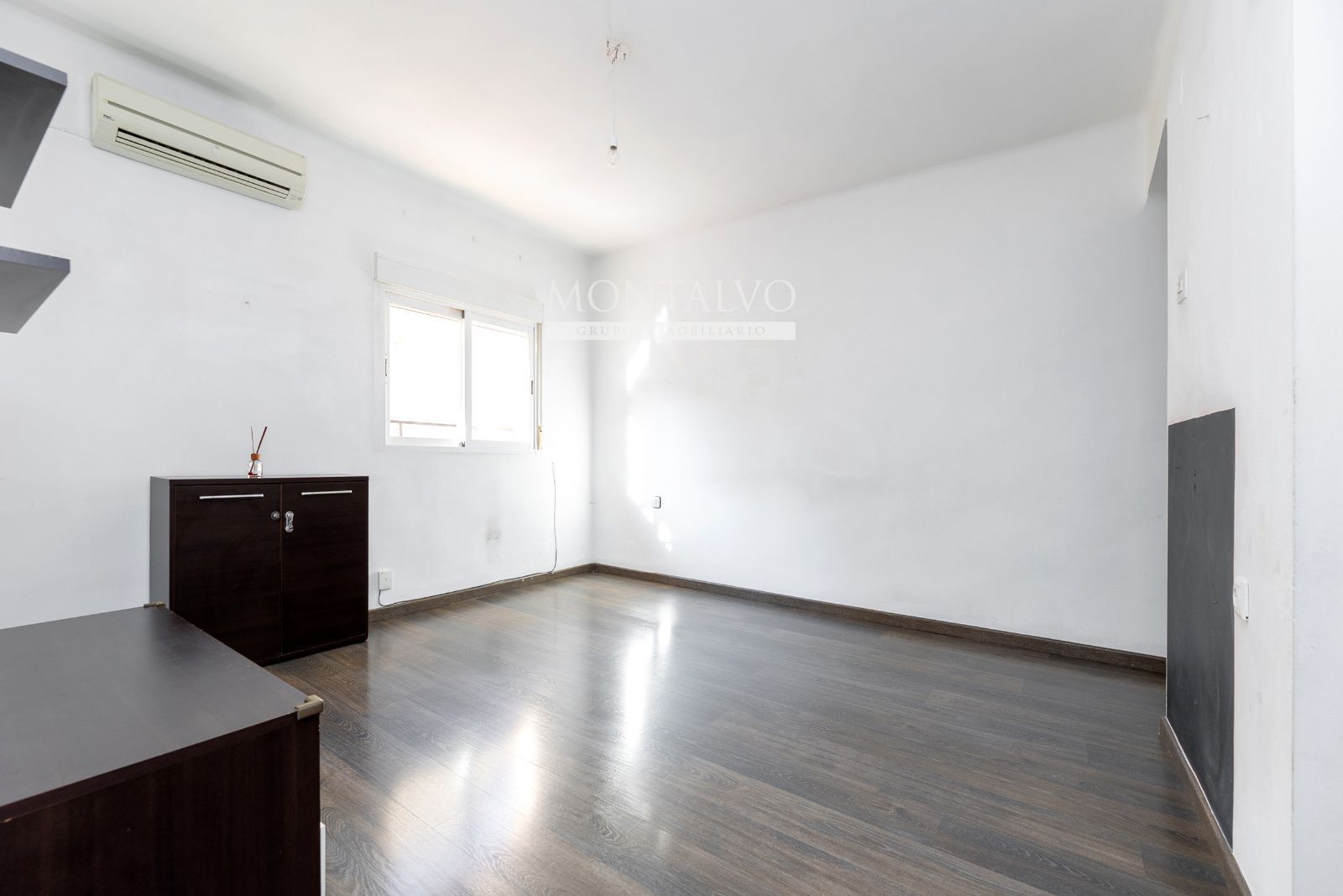 Dormitori de Pis en venda en  Granada Capital