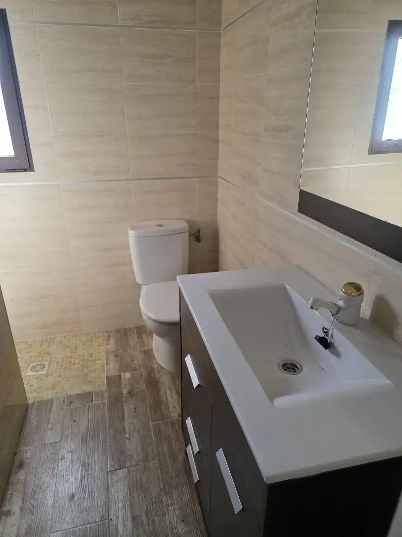 Badezimmer von Country house zum Verkauf in Villanueva de la Serena mit Klimaanlage, Privatgarten und Terrasse