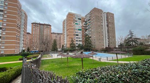 Foto 4 de Pis en venda a Sangenjo, La Paz, Madrid Capital