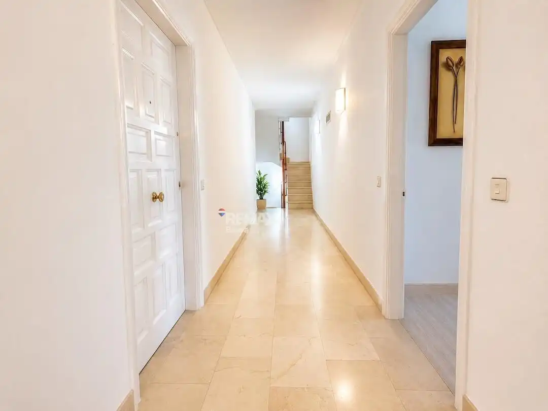 Piso en venta en Empuriabrava con Terraza y Balcón