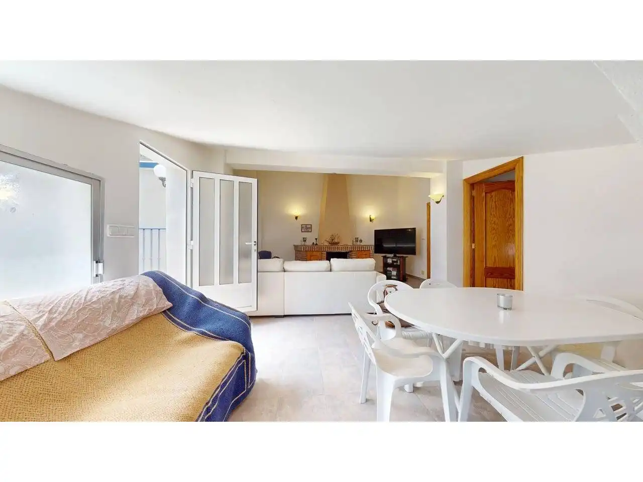 Vista exterior de Ático en venta en Cehegín con Calefacción, Terraza y Balcón