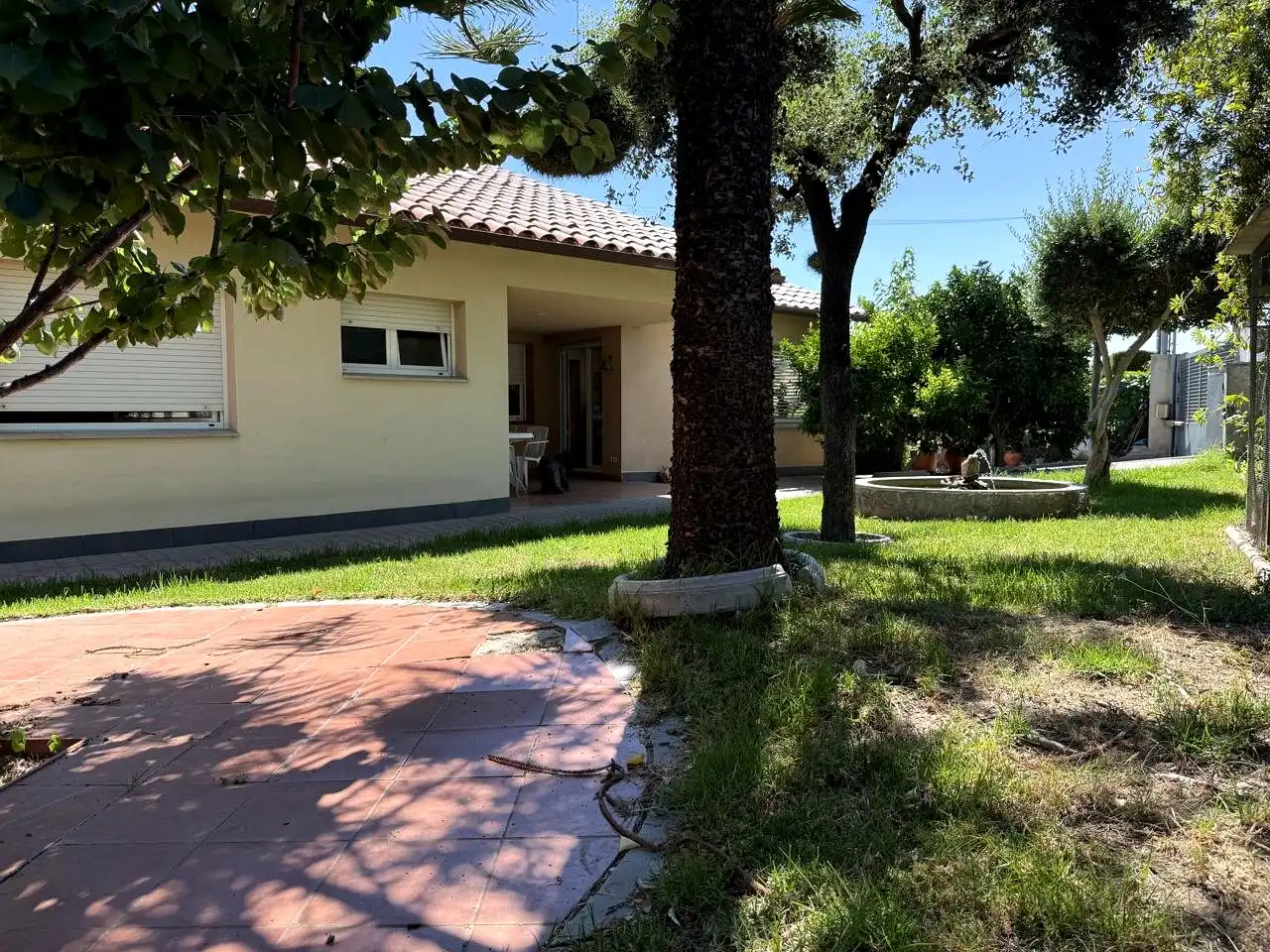 Haus mit Garten zum Verkauf in Avinguda de Castellnou, imagen 2