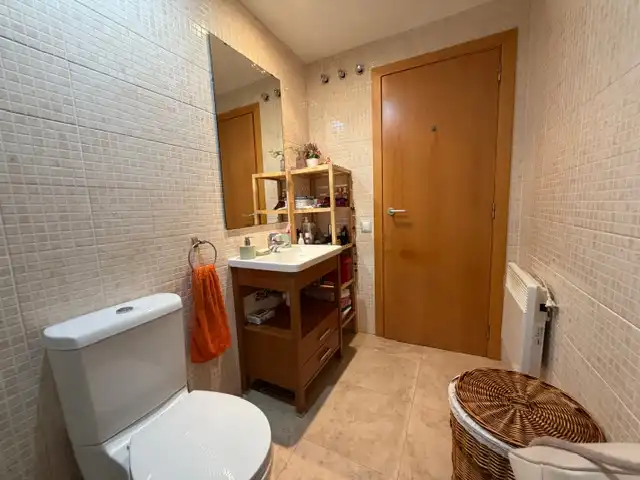 Baño de Planta baja en venta en Terrassa con Aire acondicionado, Calefacción y Terraza