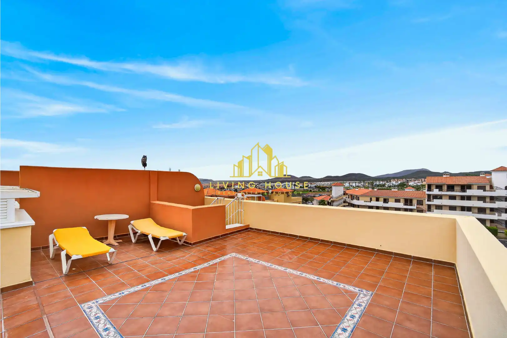 Terrasse von Dachboden zum Verkauf in San Miguel de Abona mit Terrasse, Möbliert und Ofen