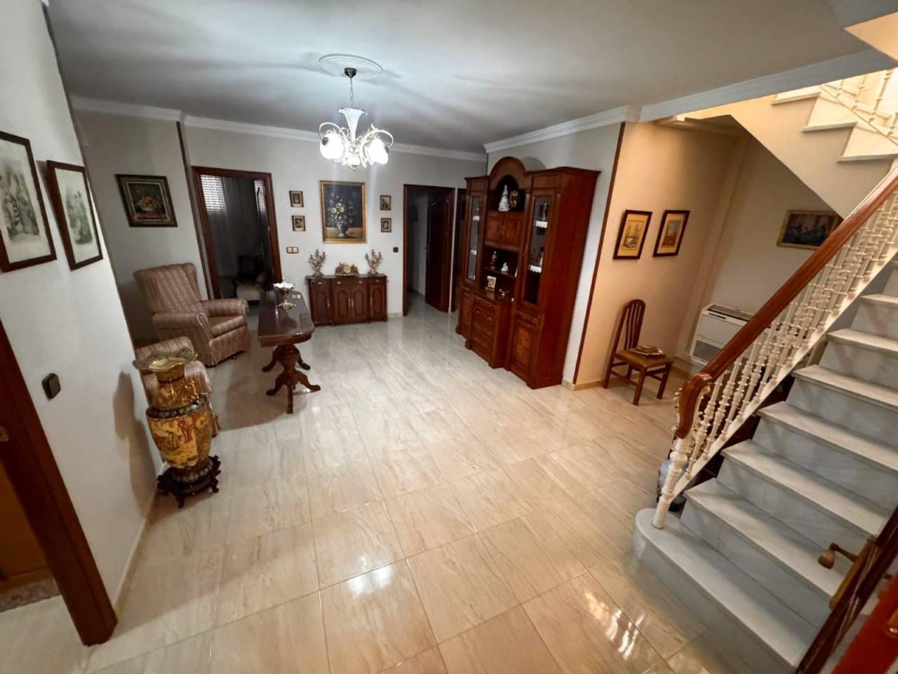 Duplex for sale in Morón de la Frontera