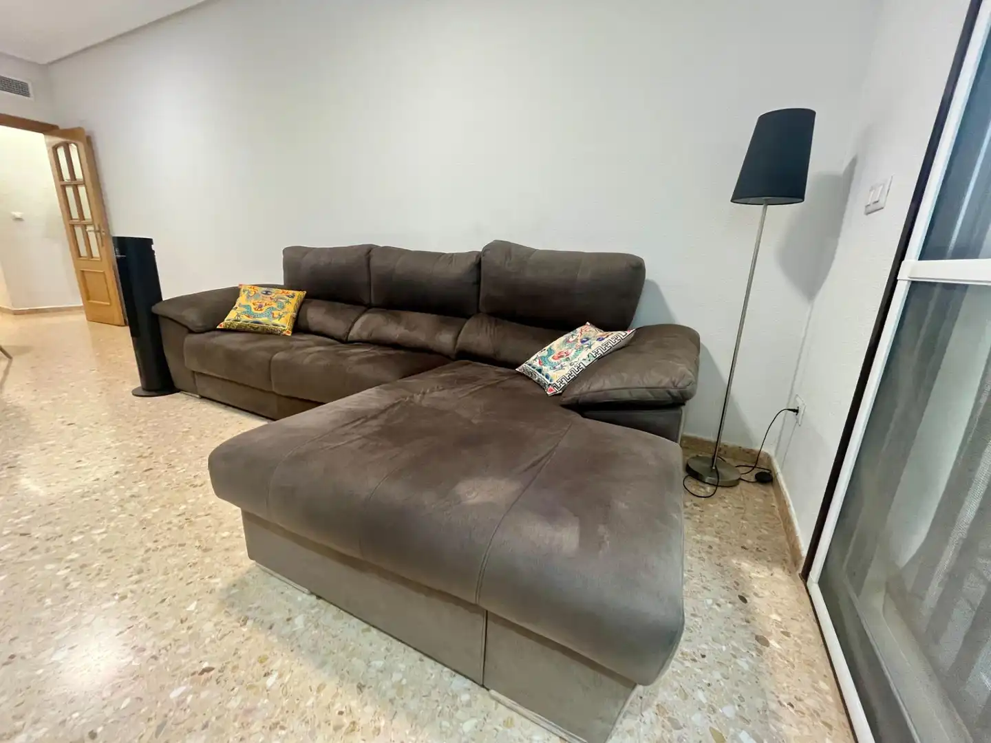 Living room of Flat for sale in Elche / Elx  with Air Conditioner, Heating and Furnished