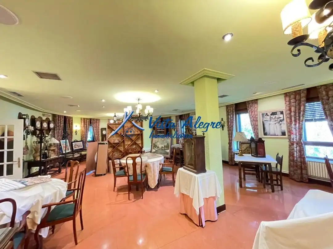 Buildings for sale in Fresneña