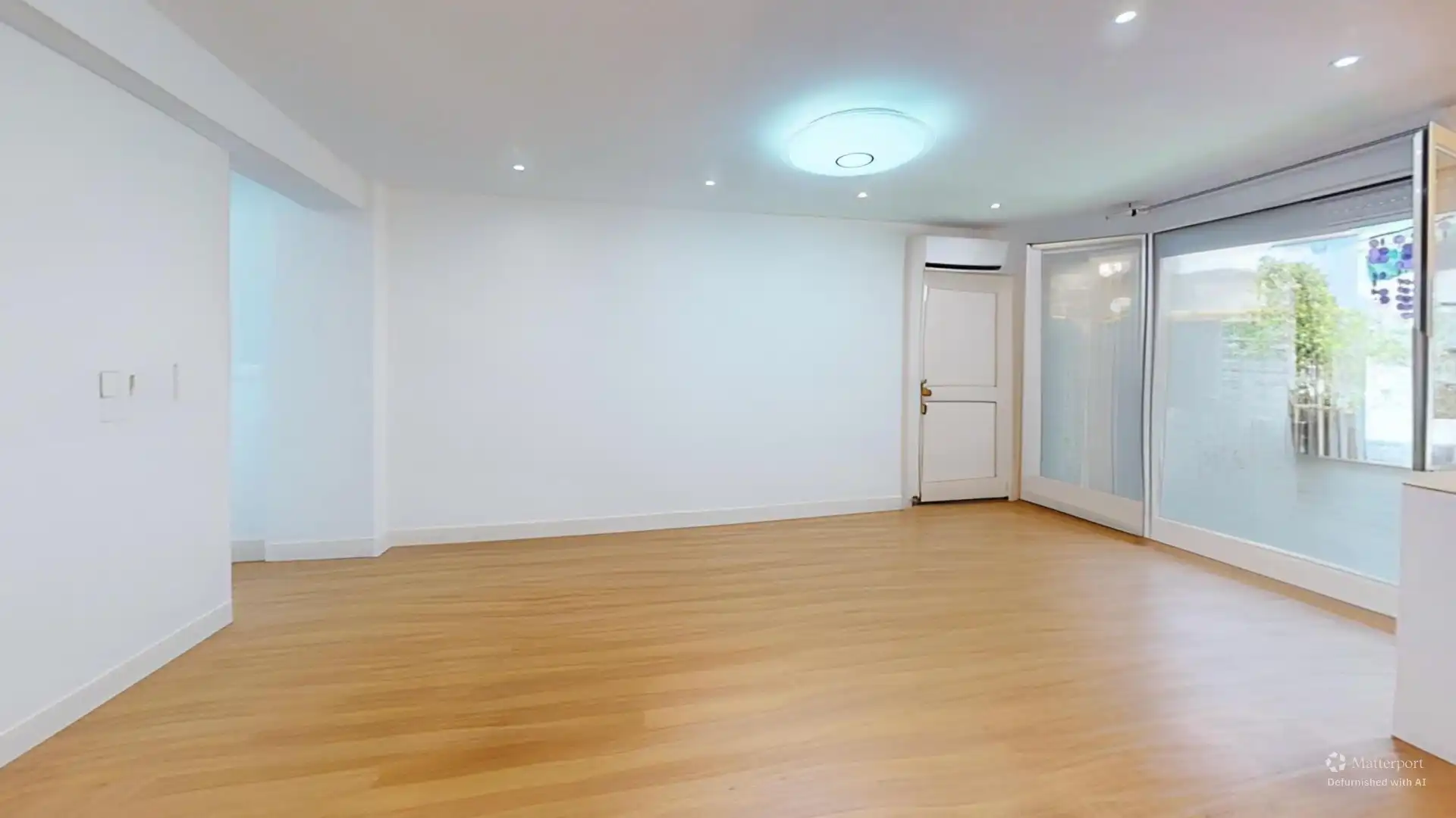 Flat for sale in Alicante / Alacant  with Air Conditioner, Private garden and Terrace