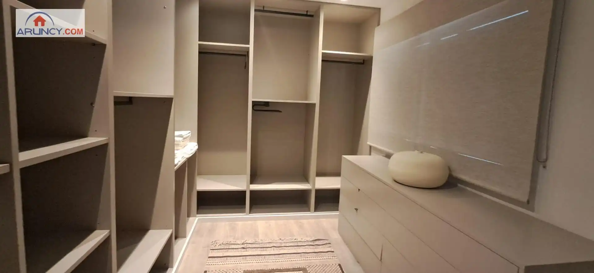 Dormitori de Casa o xalet de lloguer en Montequinto amb Aire condicionat, Jardí privat i Traster