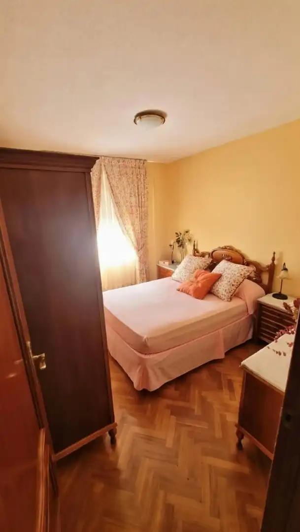 Habitación de Piso en venta en Madrid con Terraza y Amueblado