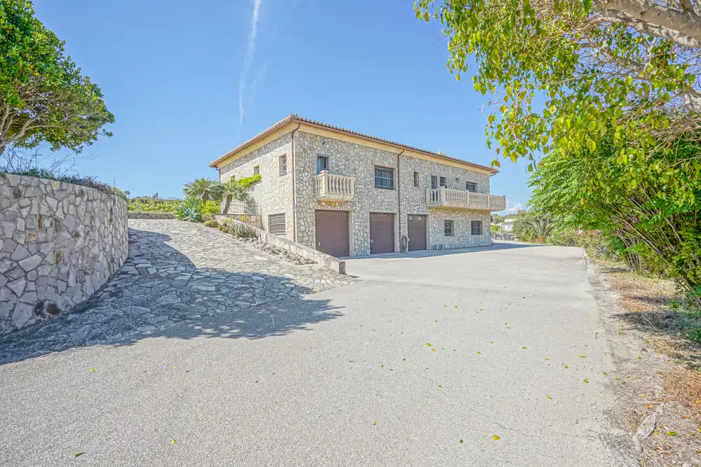 Vista exterior de Casa o xalet en venda en Jávea / Xàbia amb Terrassa i Piscina