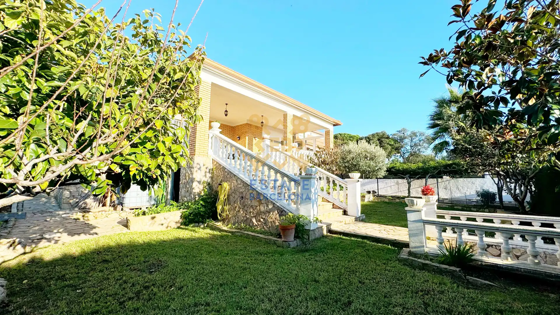Garten von Haus oder Chalet zum Verkauf in Lloret de Mar mit Klimaanlage, Heizung und Schwimmbad