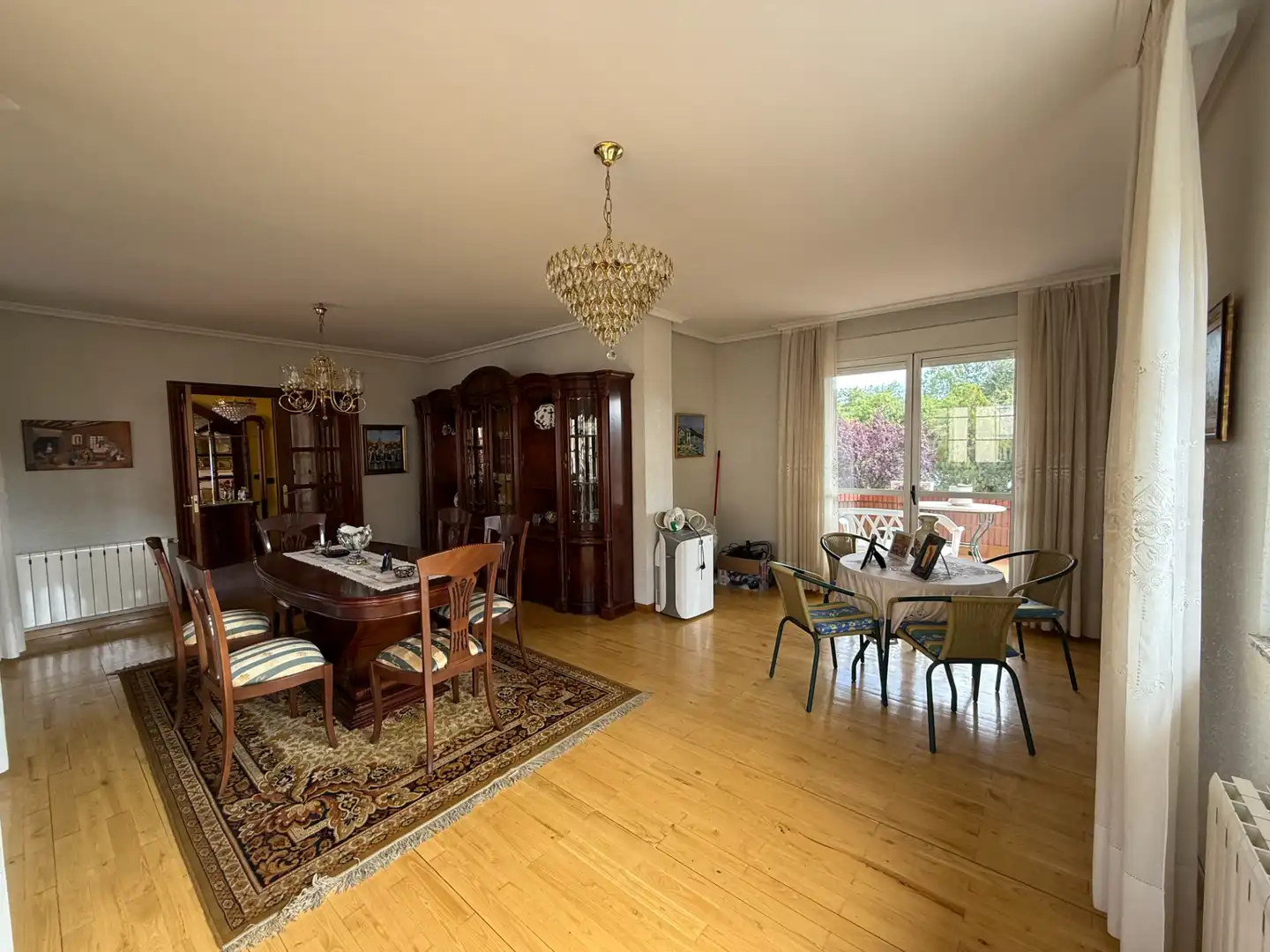 Sala d'estar de Casa o xalet en venda en Llamas de la Ribera amb Calefacció, Jardí privat i Parquet
