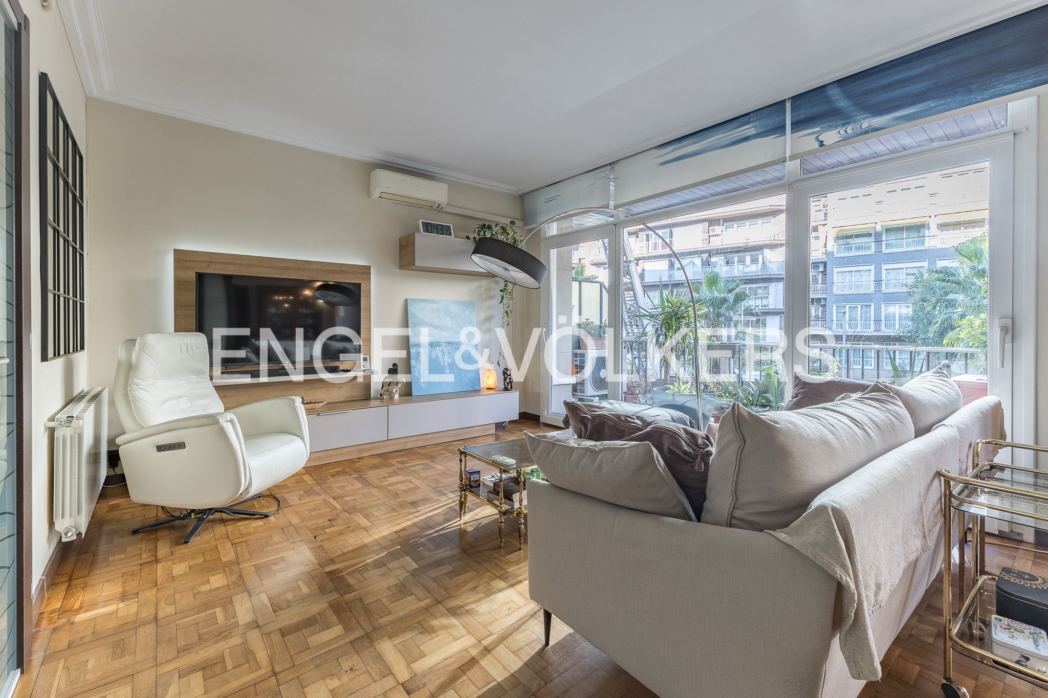 Sala d'estar de Apartament en venda en  Barcelona Capital amb Aire condicionat, Calefacció i Terrassa