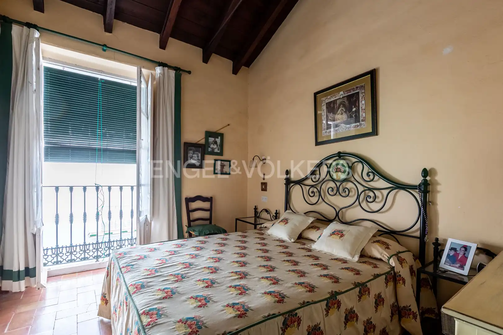 Habitación de Casa o chalet en venta en Umbrete con Calefacción, Jardín privado y Piscina