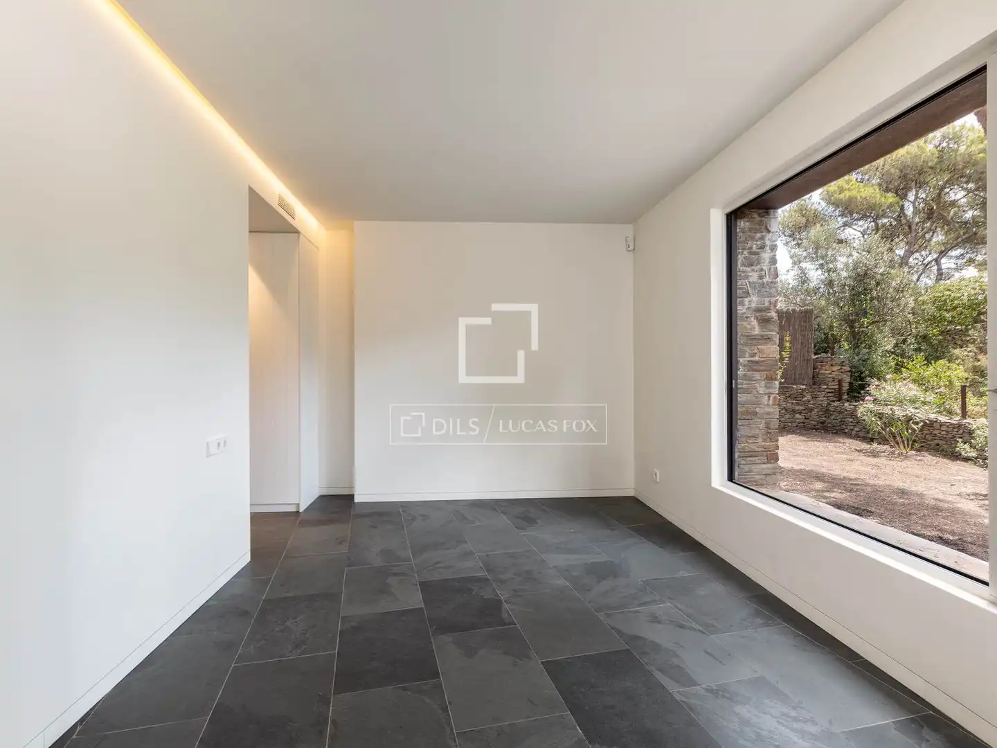 Houses for sale in Cadaqués  with Air Conditioner, Private garden and Terrace