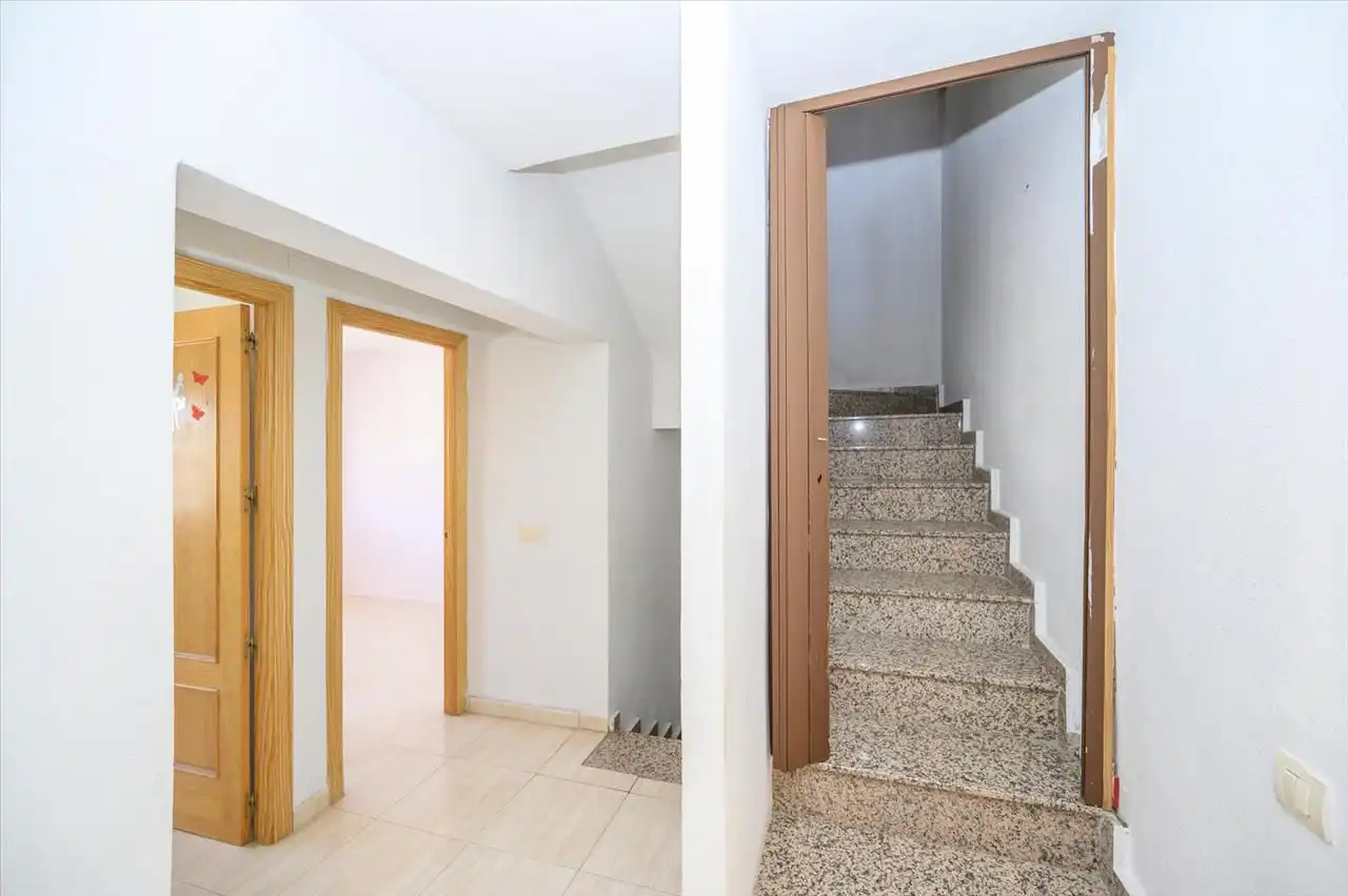 Casa o xalet en venda en Chozas de Canales amb Calefacció i Terrassa
