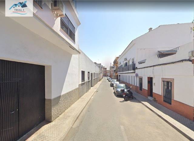 Piso en Venta en Calle ALJARAFE en Camas