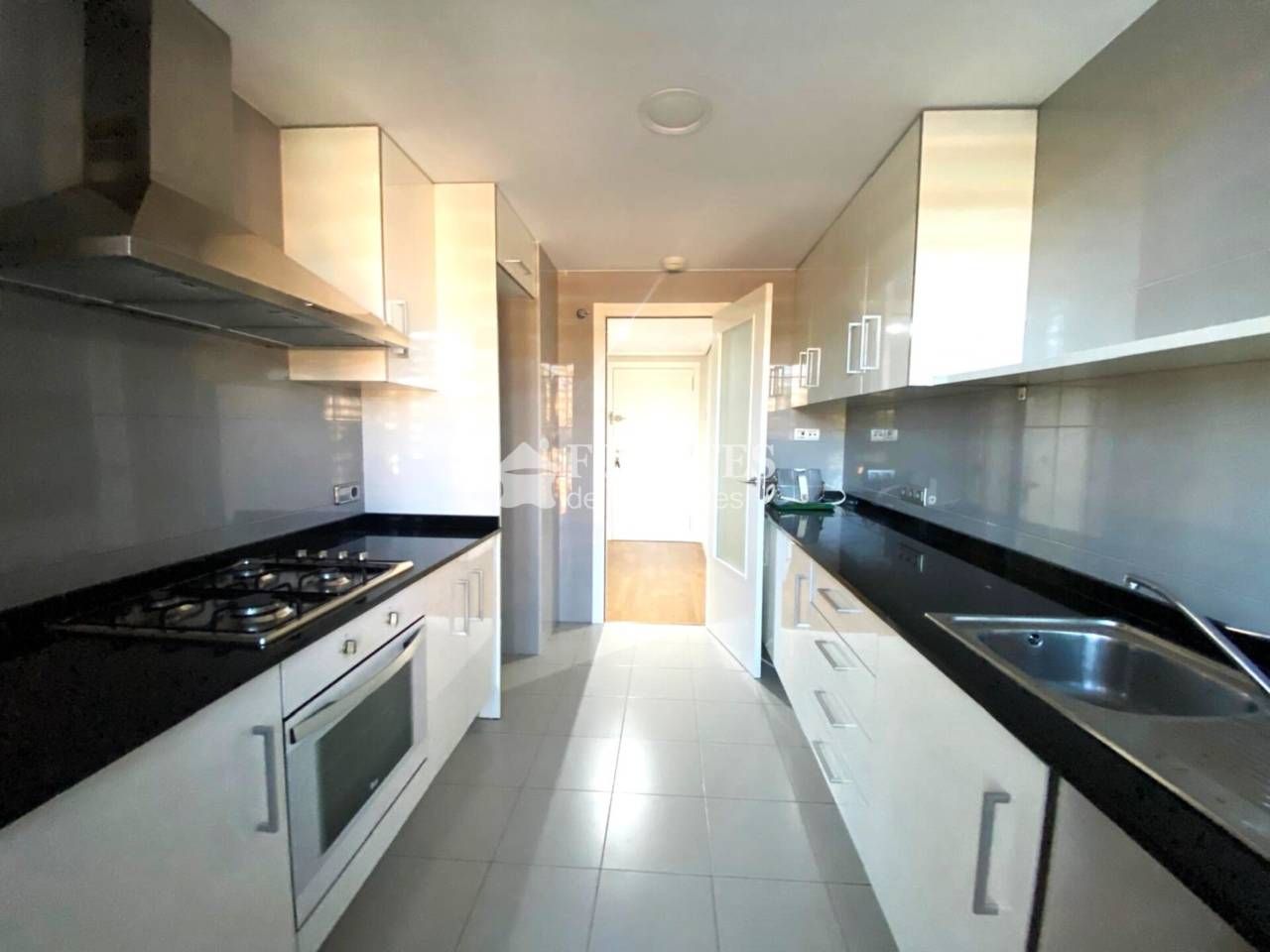 Kitchen of Flat for sale in Alicante / Alacant  with Air Conditioner, Parquet flooring and Terrace