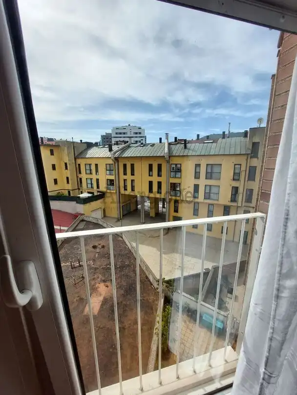 Balcony of Flat for rent in Oviedo   with Heating, Storage room and Oven