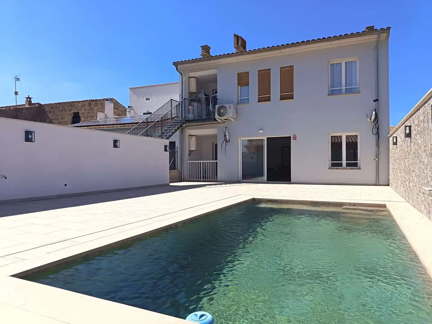 Swimming pool of Ground floor for rent in Llubí  with Air Conditioner, Heating and Terrace