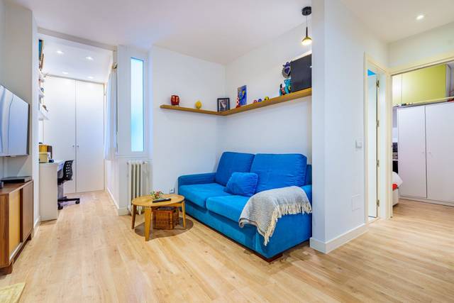 Piso en Venta en Valdezarza