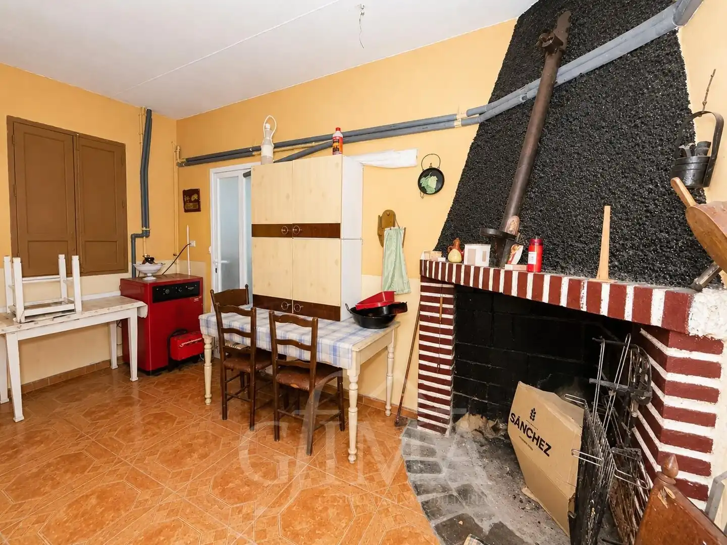 Kitchen of Houses for sale in Tomelloso  with Heating, Storage room and Furnished