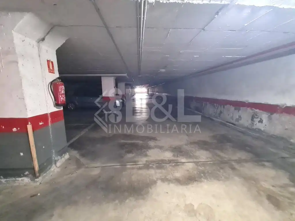 Parkplatz von Wohnung zur Miete in Huelva