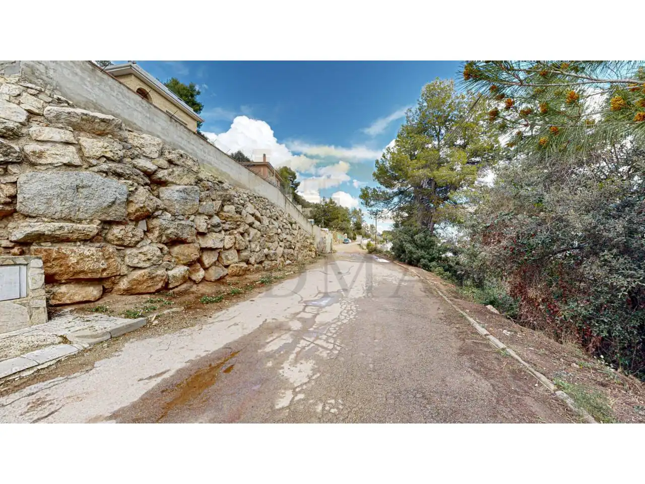 Vista exterior de Casa o xalet en venda en Corbera de Llobregat amb Aire condicionat, Calefacció i Jardí privat