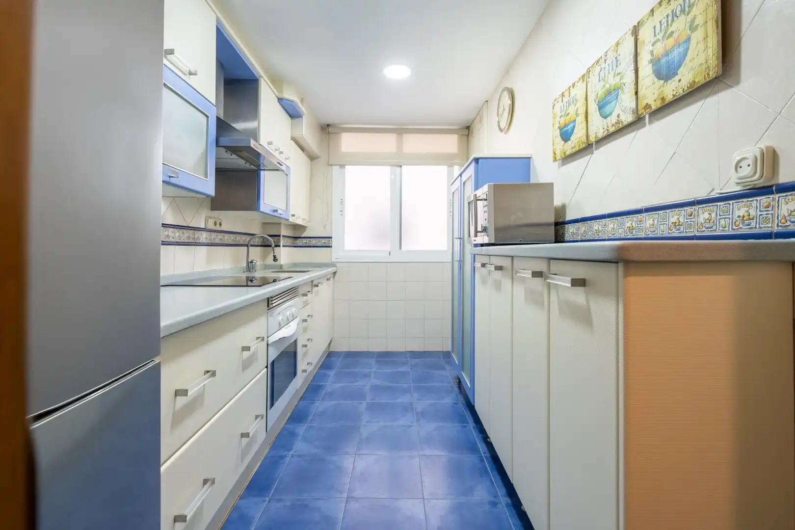 Cuina de Pis en venda en Almería amb Aire condicionat, Calefacció i Parquet