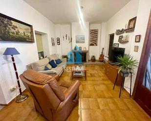 Living room of House or chalet for sale in Alfauir  with Heating and Storage room