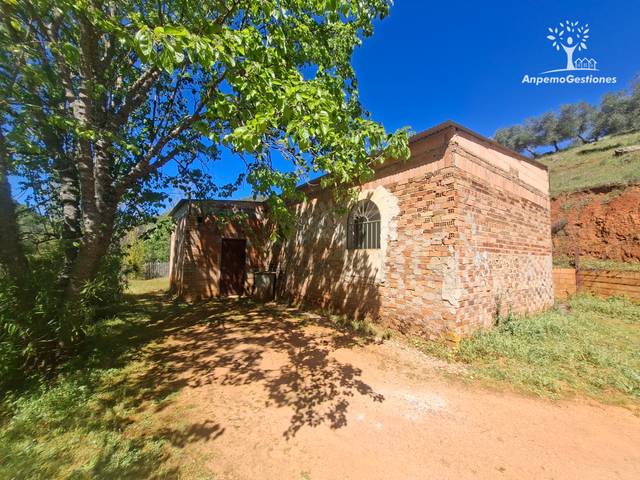 Terreno en Venta en Camino de la Ermita, 18 en Las Navas de la Concepción