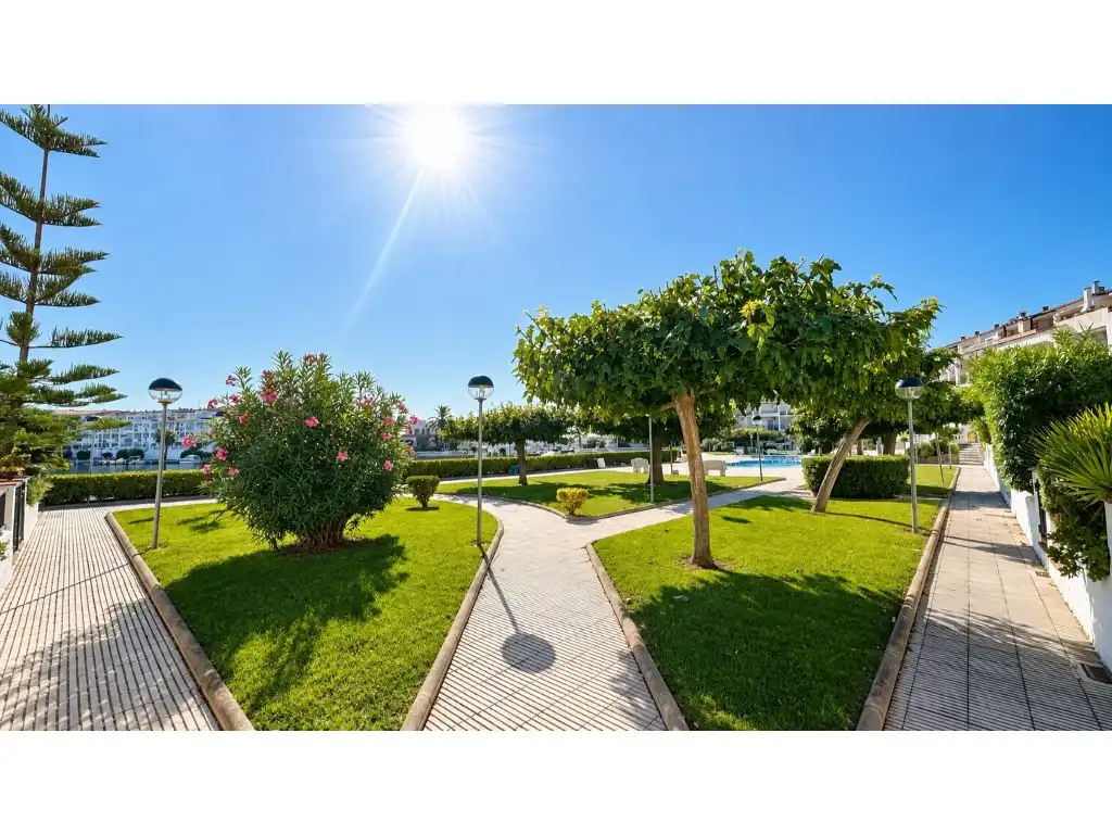 Exterior view of Apartments for sale in Empuriabrava