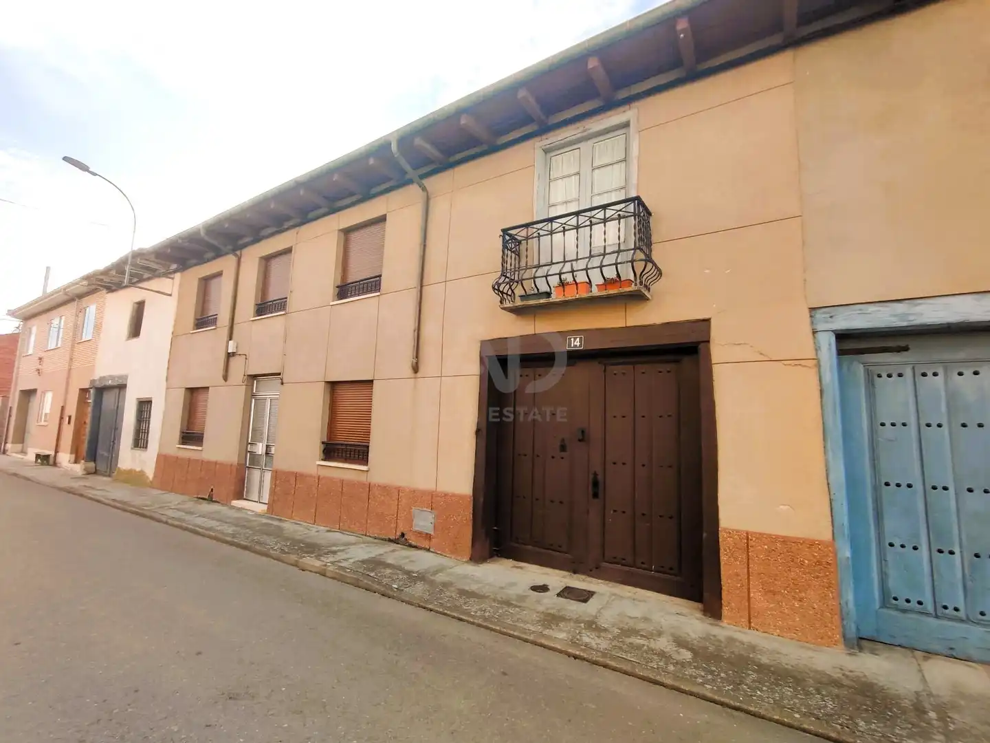 Country homes for sale in Calle la Iglesia, 14, Villarejo de Órbigo