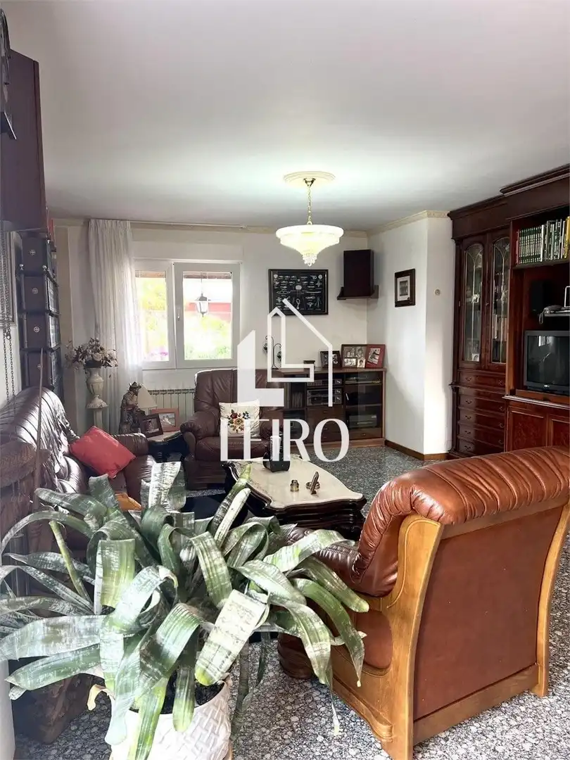Sala de estar de Casa o chalet en venta en Santiago de Compostela  con Jardín privado