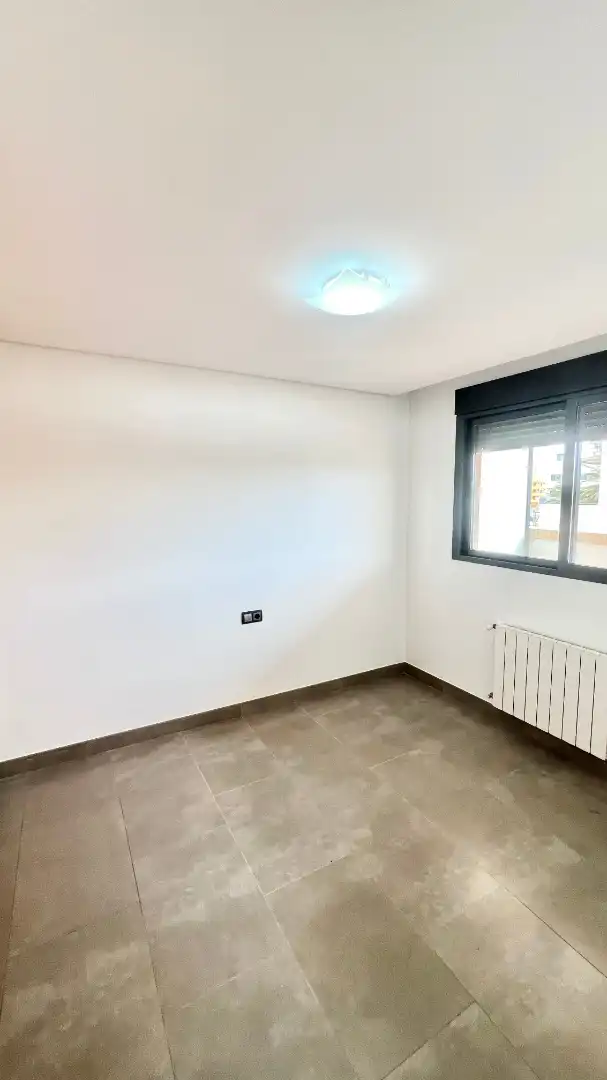 Dormitori de Casa adosada en venda en La Pobla de Farnals amb Aire condicionat, Calefacció i Jardí privat