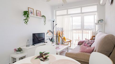 Foto 4 de Piso en venta en Calle Mendoza, Parque Ayala - Jardín de la Abadía - Huelín, Málaga Capital
